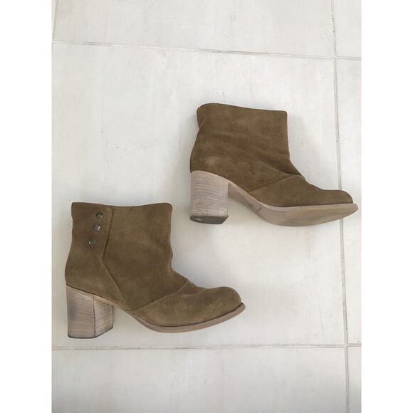 Cordani Suede Slip On Side Snap Ankle Boots Italy - Picture 2 of 12